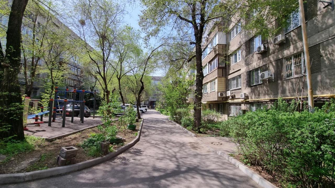 Almaty Apartment 76 Exterior foto
